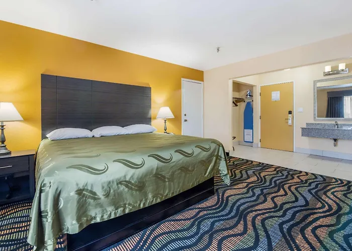 Equality Hotel Rockford