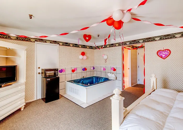 Hotel Equality 2*