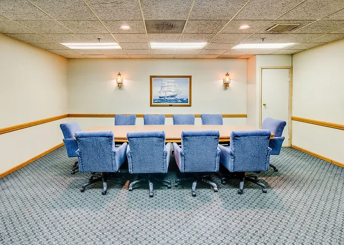 Hotel Equality 2*