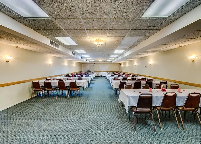 Hotel Equality Rockford